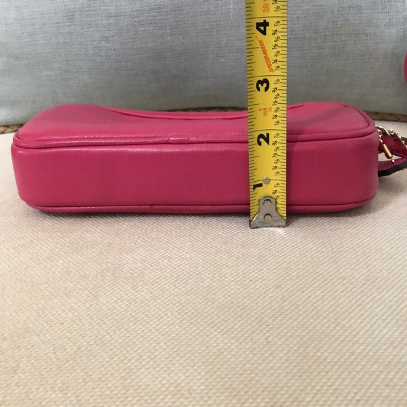 Coach pouch crossbody bad - Picture 8 of 9